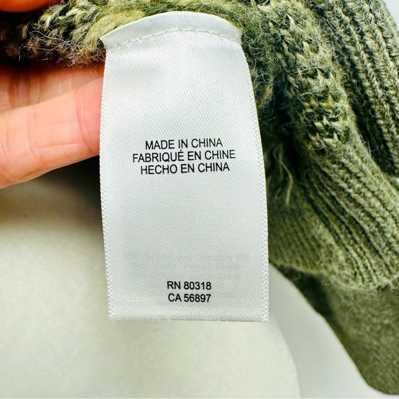 Lucky Brand - Wool Blend Camouflage V-neck Button up Cardigan Size: Large - Picture 7 of 7